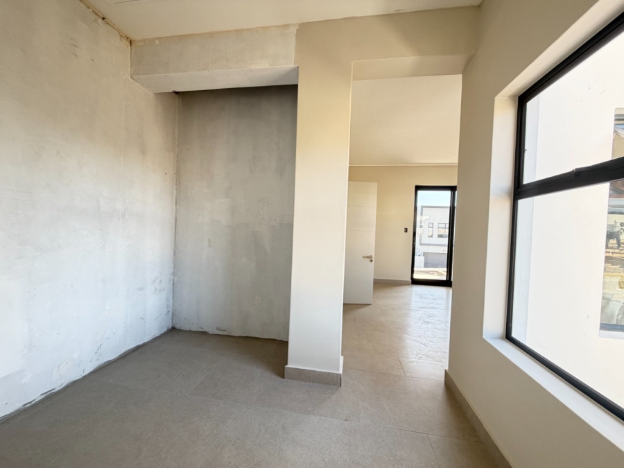 3 Bedroom Property for Sale in Sandown Western Cape
